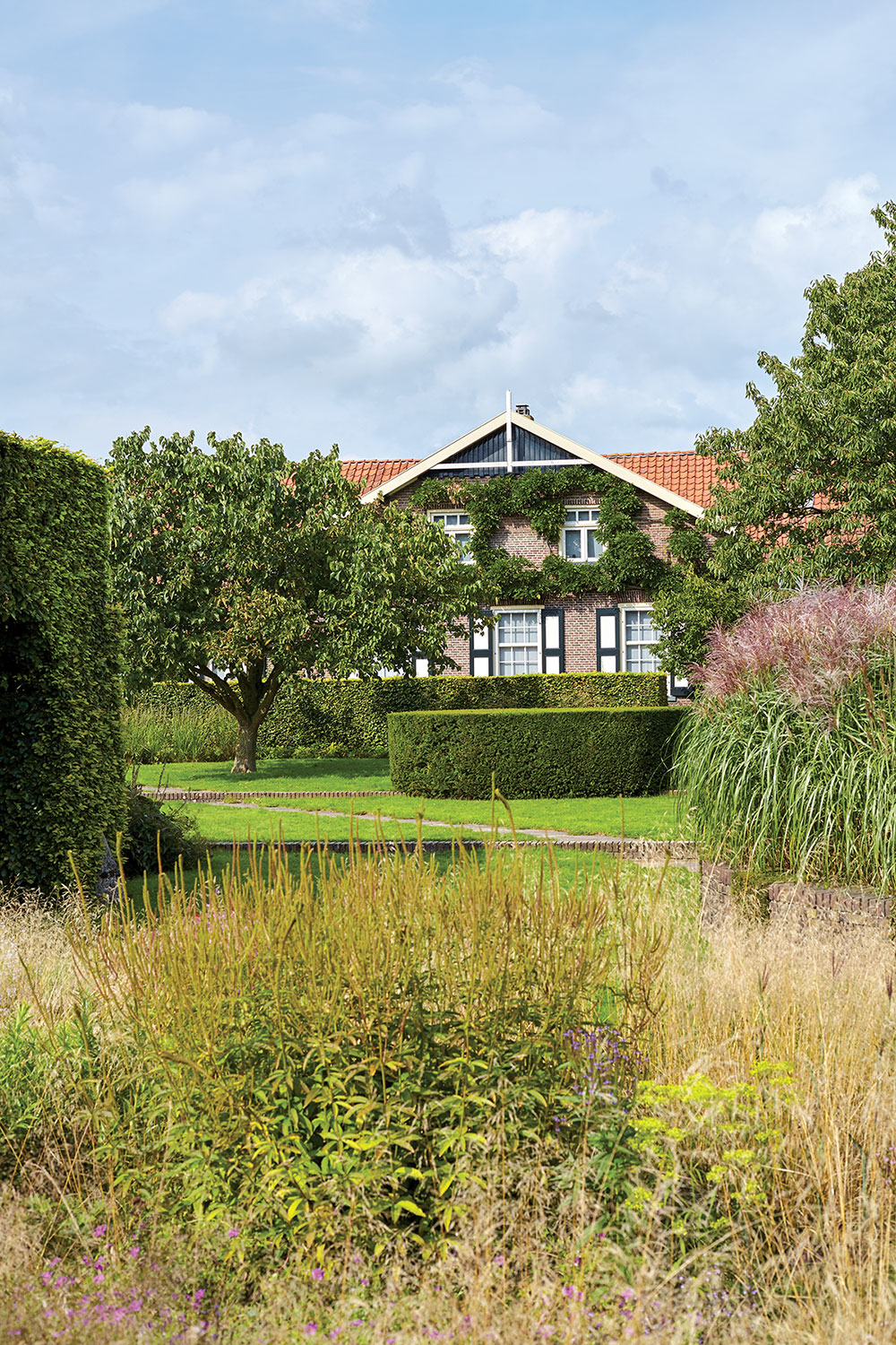 Piet Oudolf gardens and home