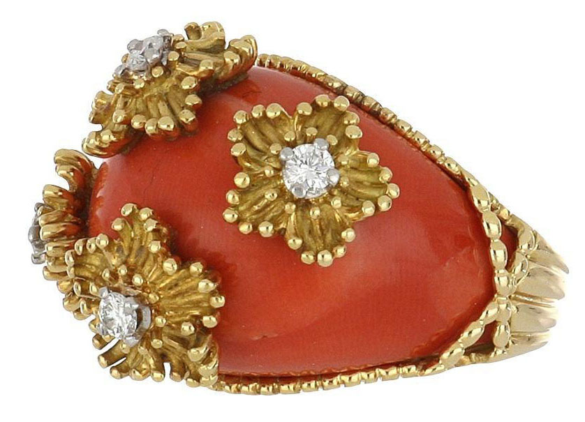 1970s Vintage Gold Coral Dome Ring with Flowers and Diamonds from Tenenbaum Jewelers in Houston