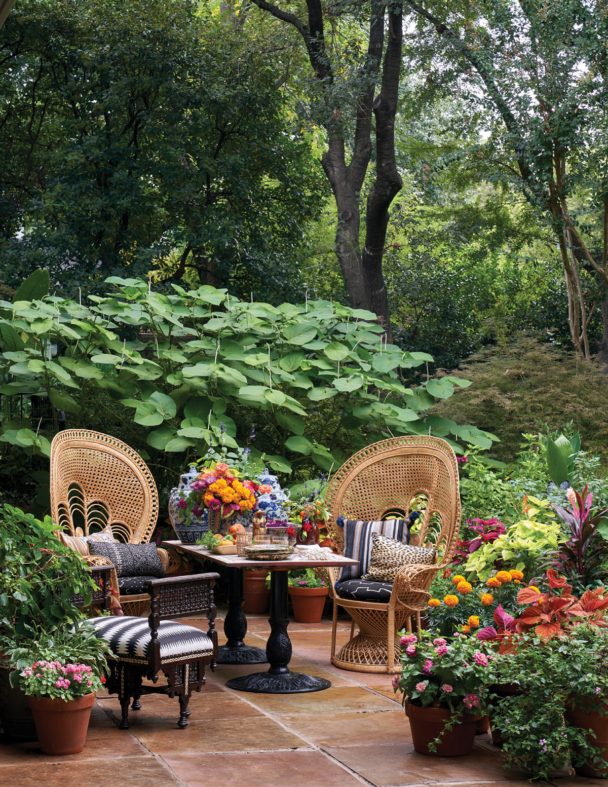 Michelle Nussbaumer's patio, outdoor furniture