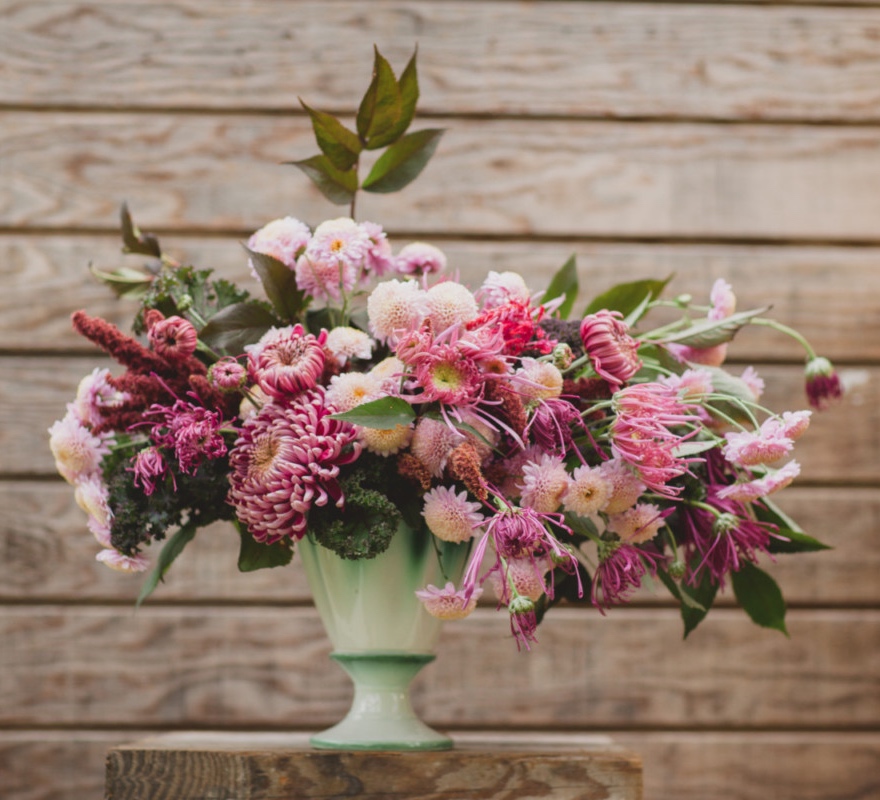 Erin Benzakien's cheerful chrysanthemum design with spidery petals is dotted with light-pink puffs of ‘Peter Magnus’ and anchored with fuller blooms of ‘Norton Vic.’